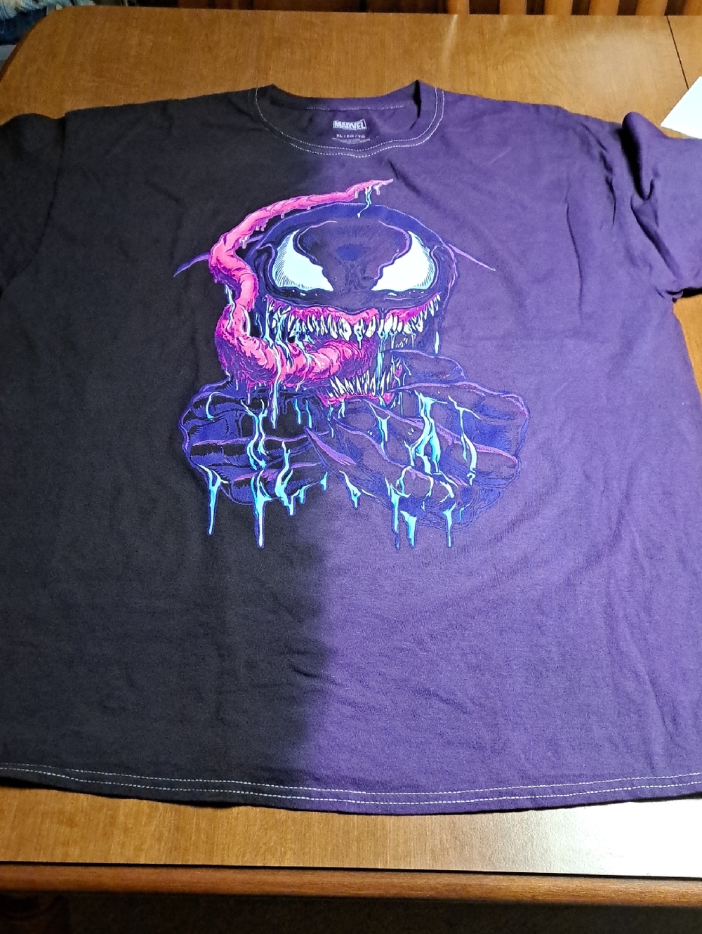 Marvel Venom Tee - Purple XL with Pink & Blue Graphic